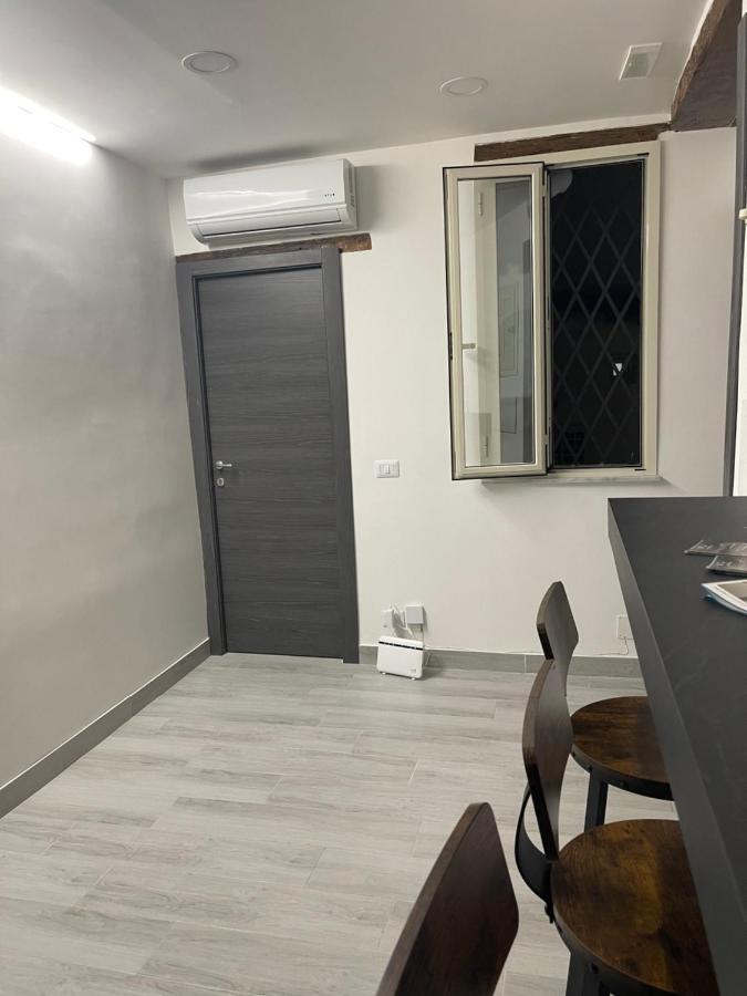 נאפולי Casa Di Lorenzo מראה חיצוני תמונה