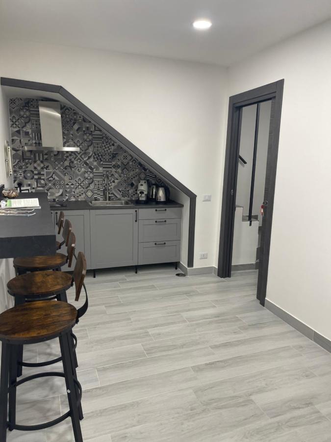 נאפולי Casa Di Lorenzo מראה חיצוני תמונה