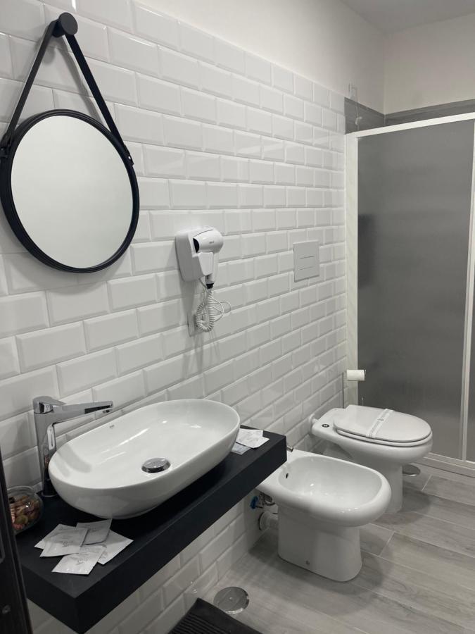 נאפולי Casa Di Lorenzo מראה חיצוני תמונה