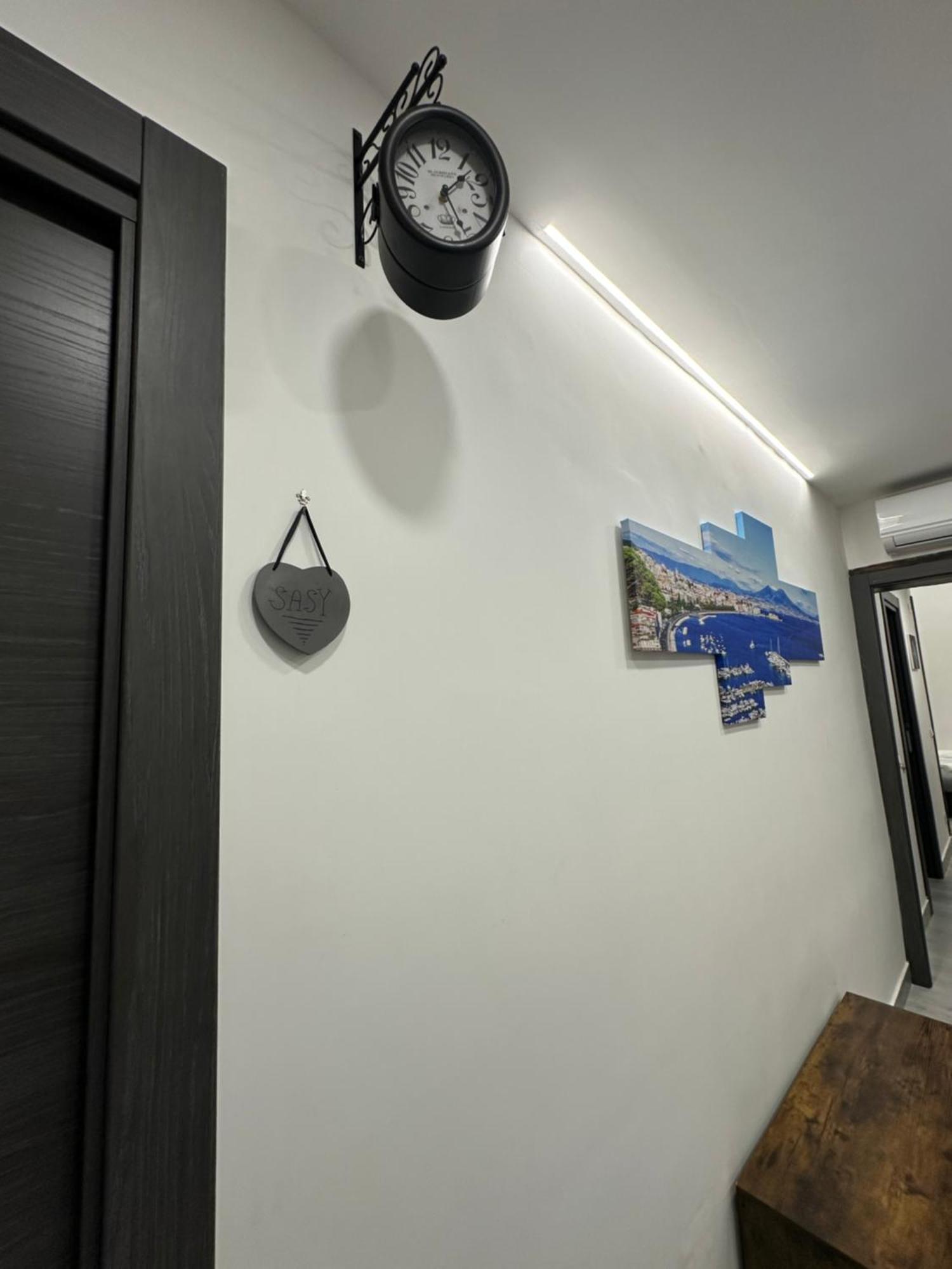 נאפולי Casa Di Lorenzo מראה חיצוני תמונה